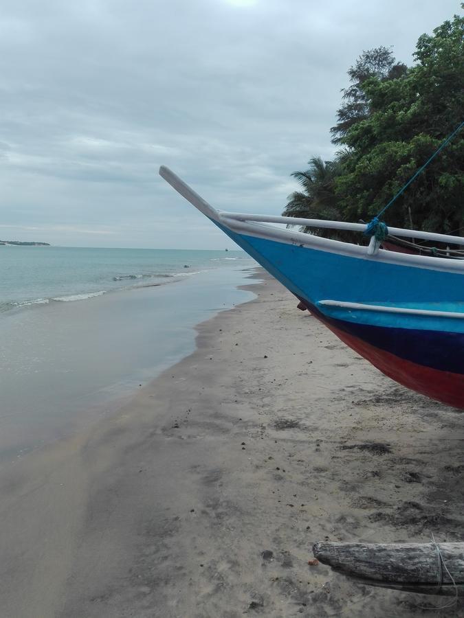 Ocean Vibe Hotel Arugam Bay Buitenkant foto