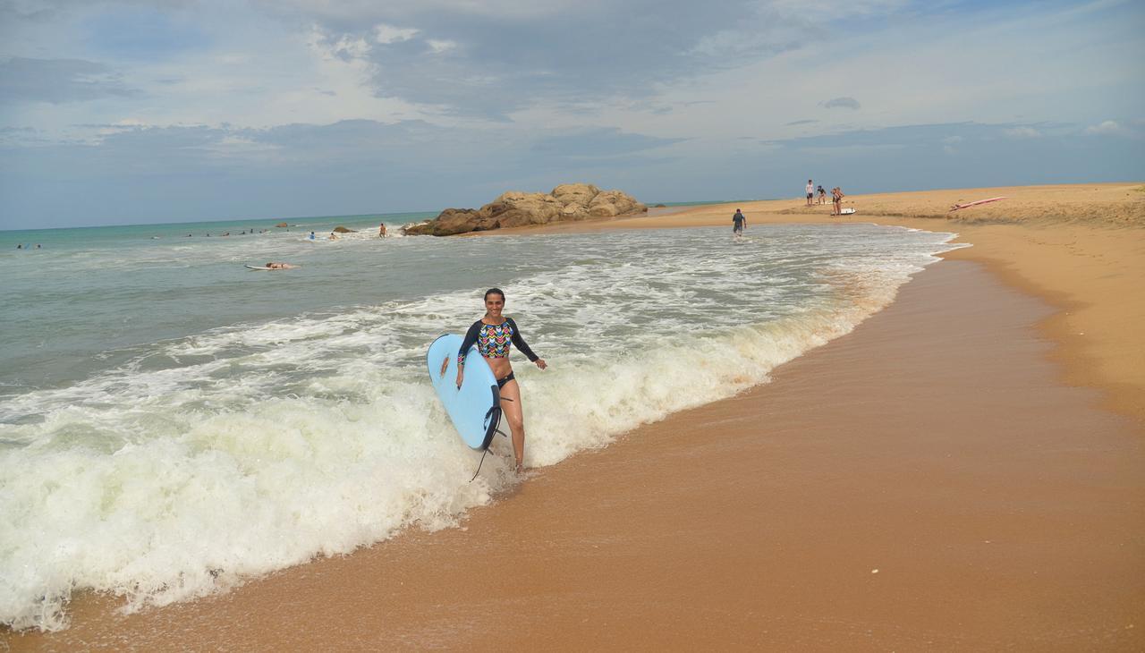 Ocean Vibe Hotel Arugam Bay Buitenkant foto